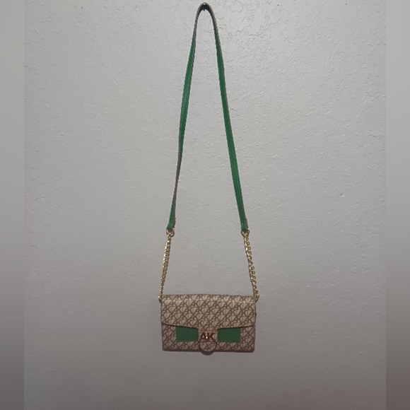 Anne Klein wallet Crossbody - Picture 8 of 8